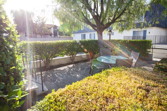 Blue Hills West Apartments photo 4